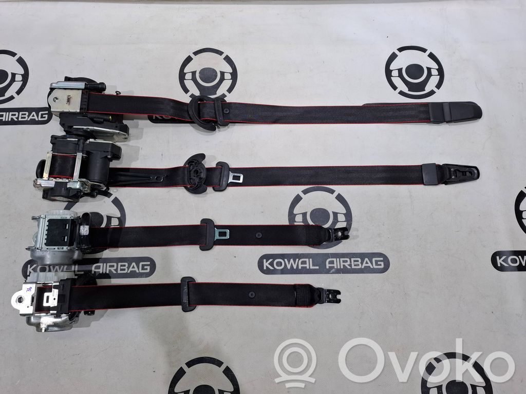 Audi A4 S4 B9 Cinturón delantero 