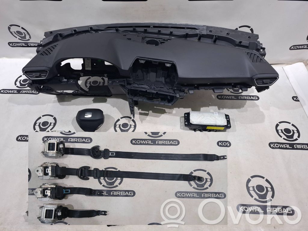 Seat Leon IV Drošības spilvenu komplekts ar paneli 
