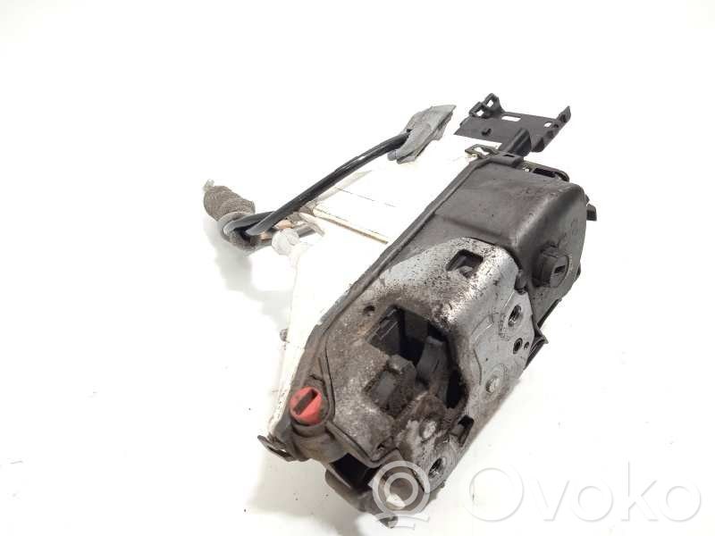 Citroen C4 Grand Picasso Takaoven lukko 