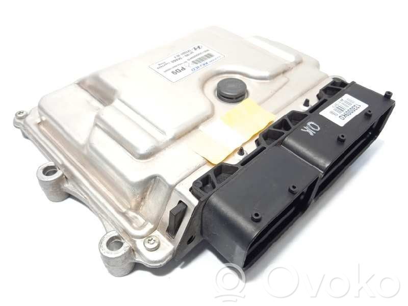 Hyundai i30 Engine control unit/module 