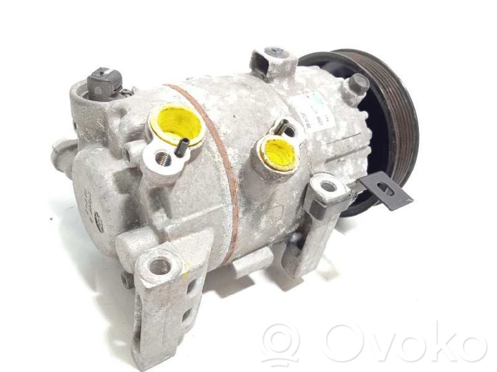 Hyundai i30 Air conditioning (A/C) compressor (pump) 