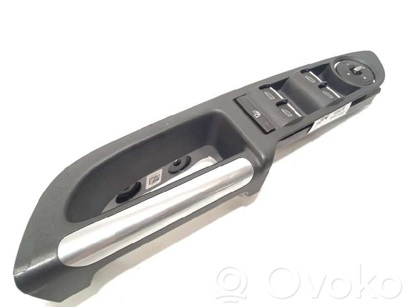 Ford C-MAX II Electric window control switch 