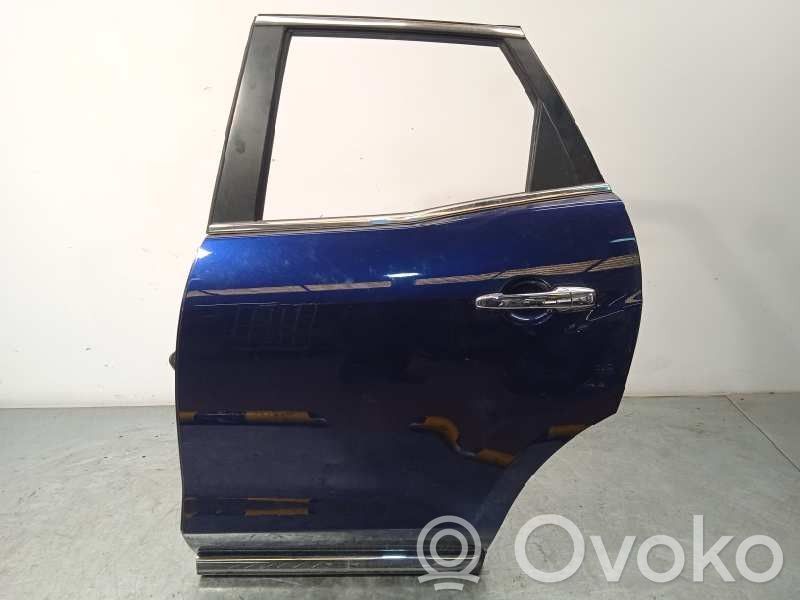 Mazda CX-7 Aizmugurējās durvis 