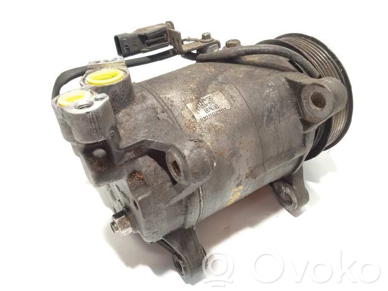 BMW X1 F48 F49 Compressore aria condizionata (A/C) (pompa)