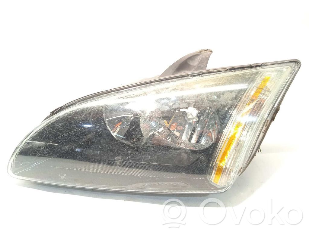 Ford Focus Headlight/headlamp 