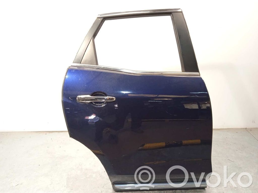 Mazda CX-7 Aizmugurējās durvis 