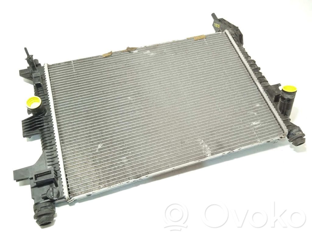 Ford C-MAX II Coolant radiator 