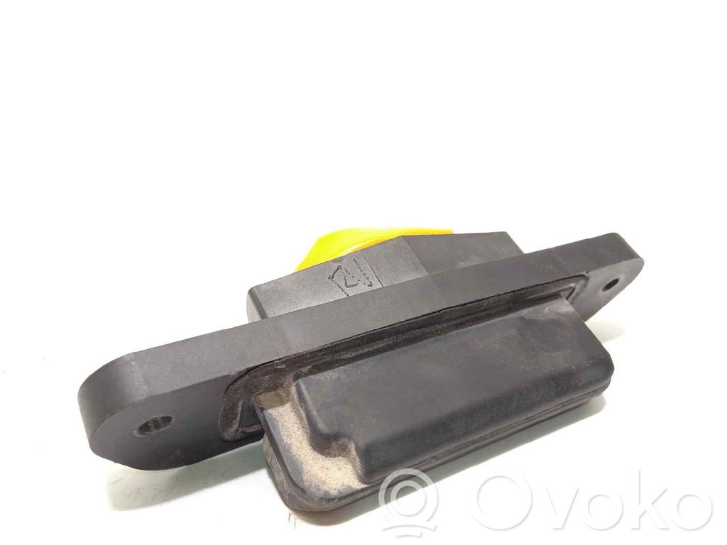 Mitsubishi Eclipse Manecilla externa puerta trasera 