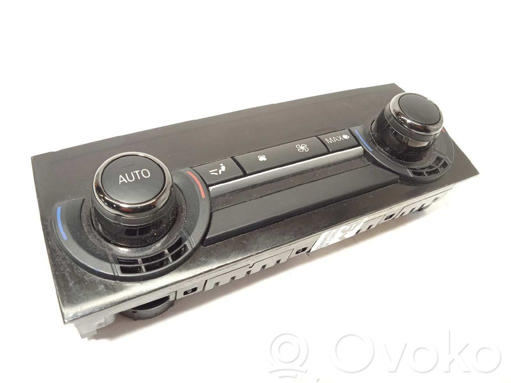 BMW 7 F01 F02 F03 F04 Climate control unit 