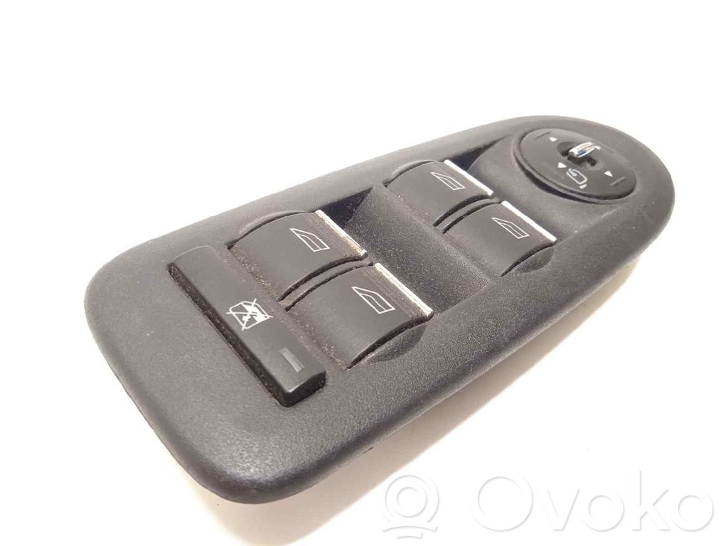 Ford Kuga I Interruttore di controllo dell’alzacristalli elettrico 