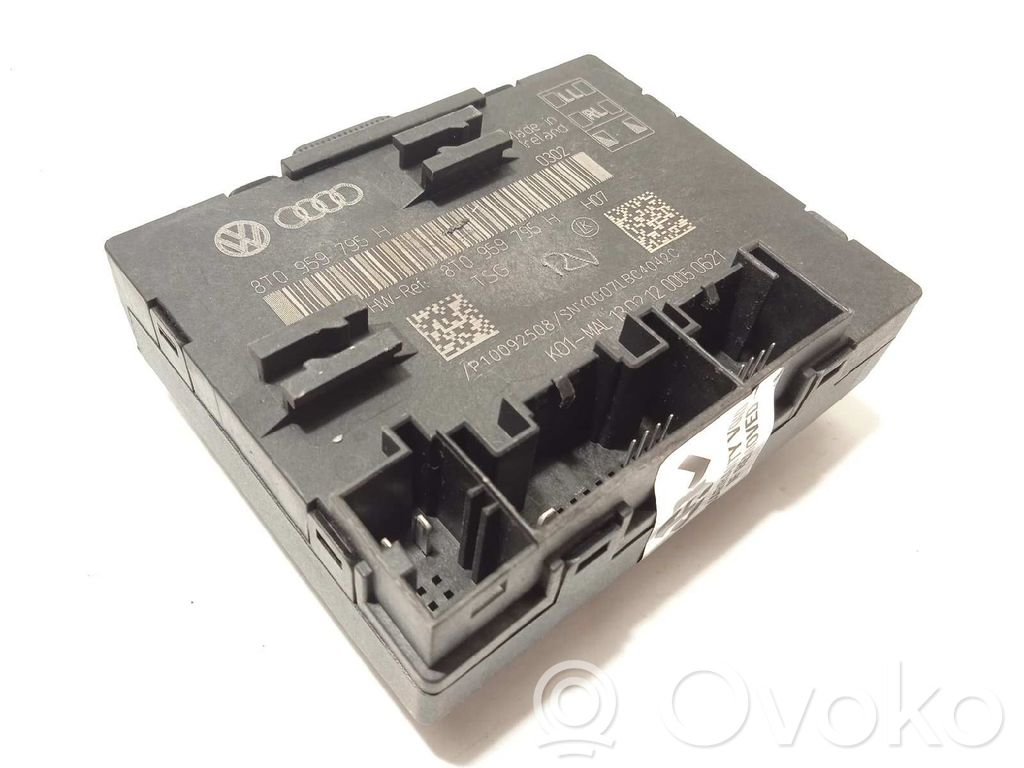 Unidad de control/módulo de la puerta   8T0959795H