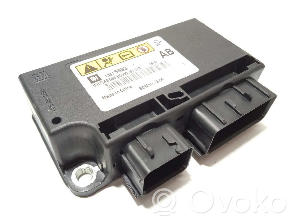 Unidad de control/módulo del Airbag   13575683