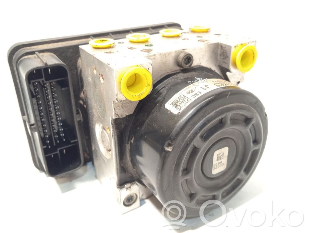 Nissan Note (E12) ABS bloks 