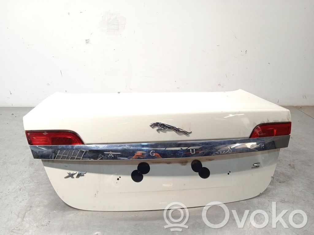 Jaguar XF X250 Tylna klapa bagażnika 