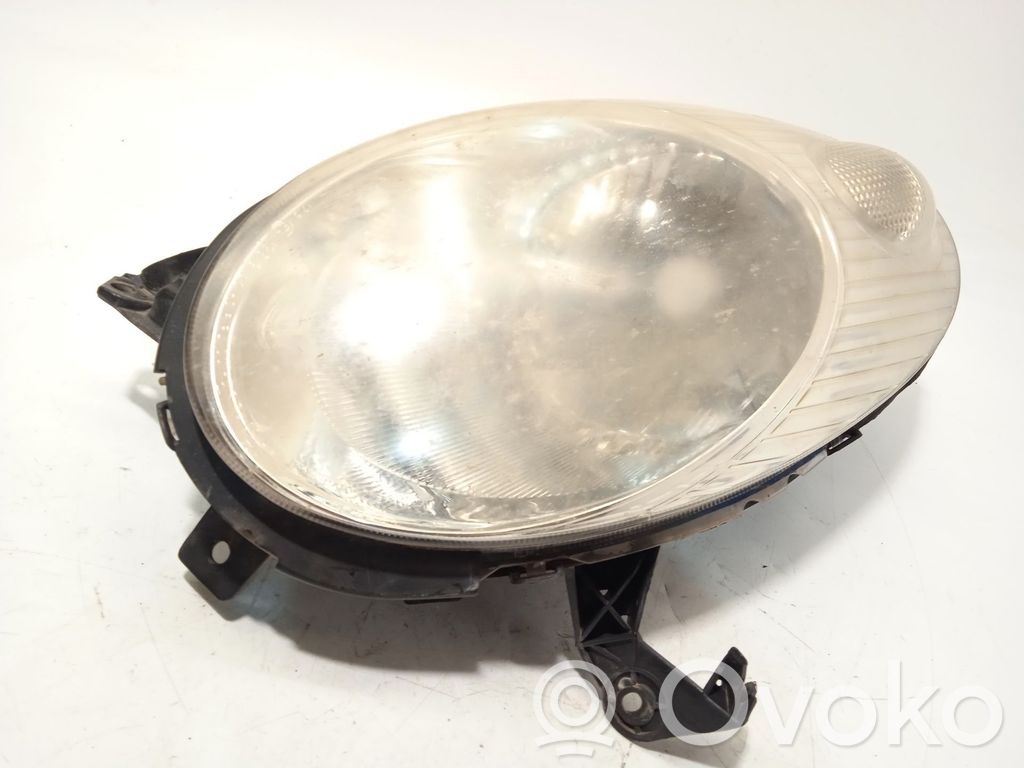 Nissan Micra Headlight/headlamp 