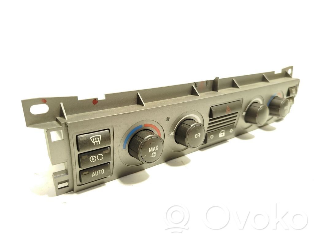 BMW 7 E65 E66 Oro kondicionieriaus/ klimato/ pečiuko valdymo blokas (salone) 
