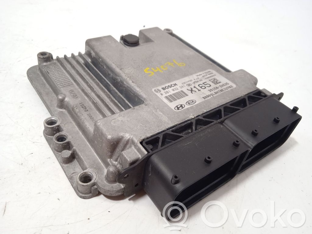 KIA Carens III Engine control unit/module 
