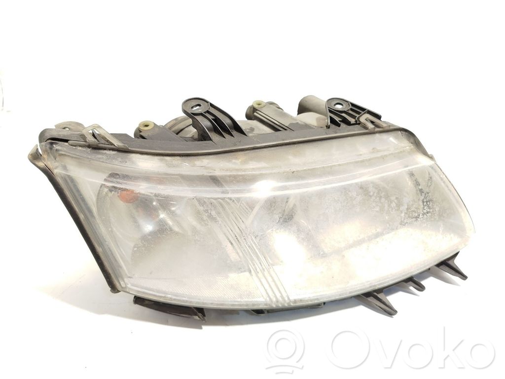 Saab 9-3 Ver2 Phare frontale 