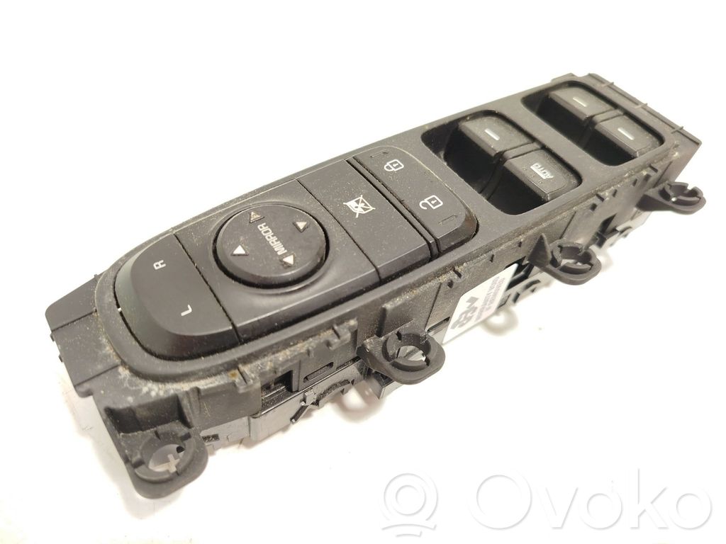 KIA Niro Electric window control switch 
