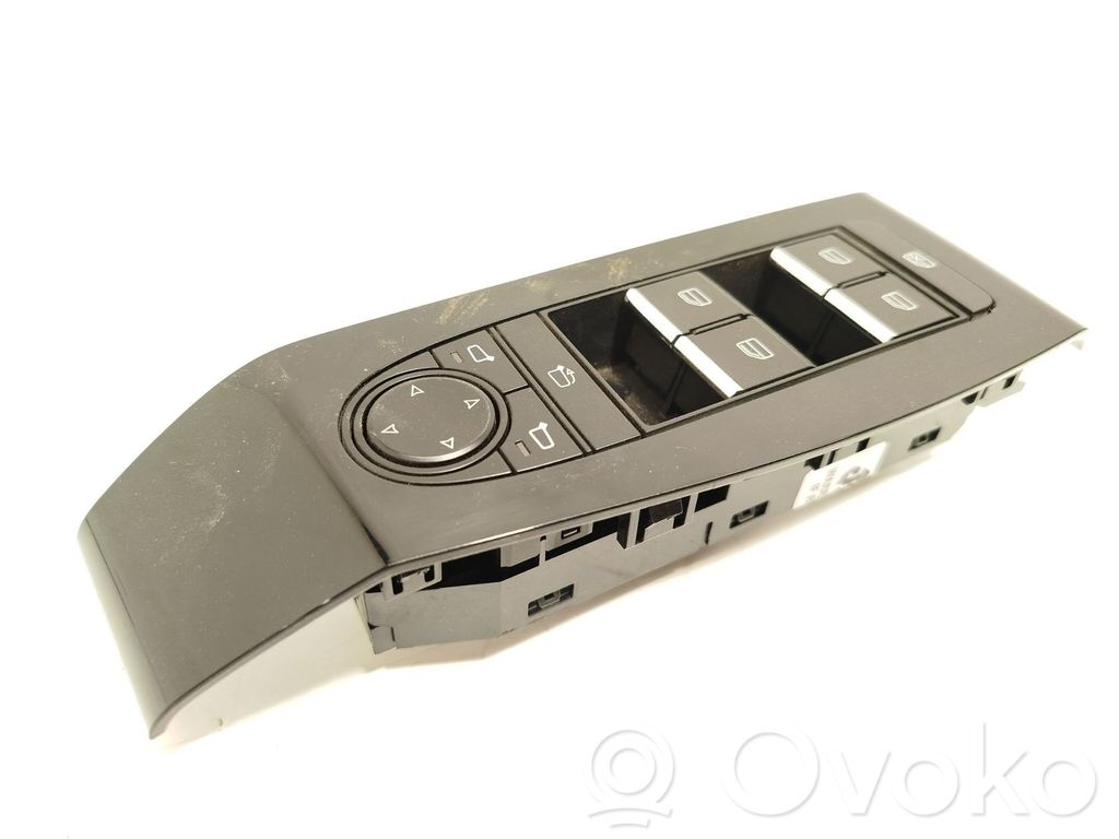 Mazda 3 Electric window control switch 