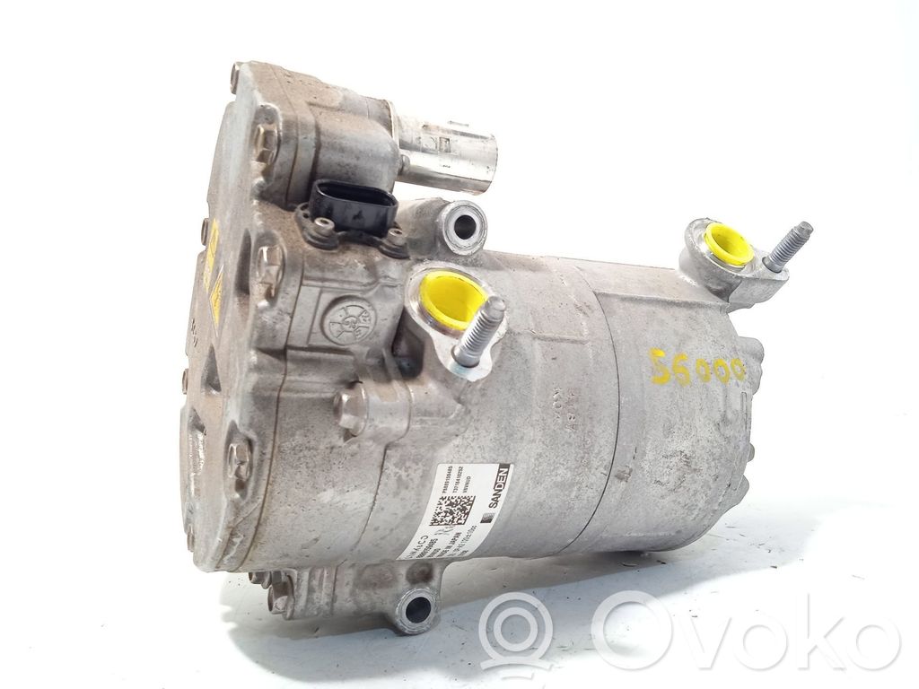 Lynk & co 01 Compresor (pompă) aer condiționat (A/C) 