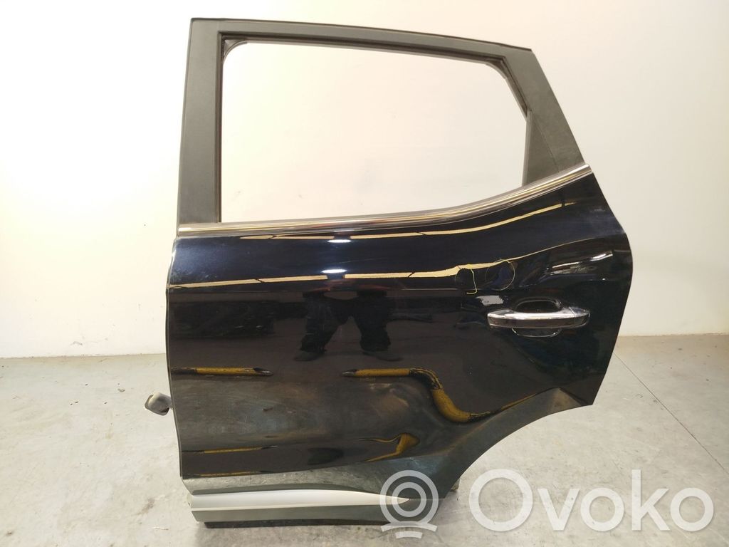 MG ZS Galinės durys 