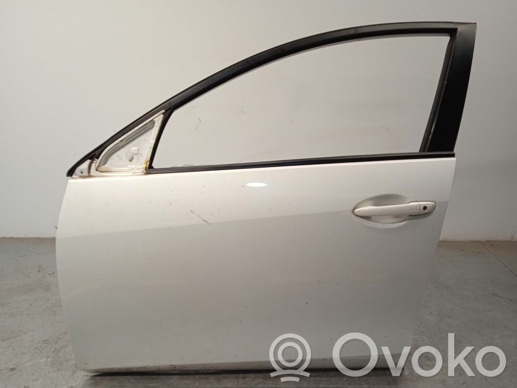 Mazda 3 II Puerta delantera 