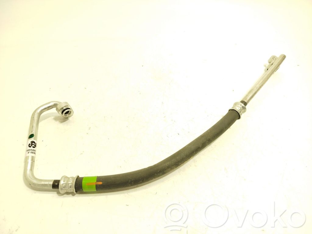 Toyota Yaris Ilmastointilaitteen putki (A/C)
