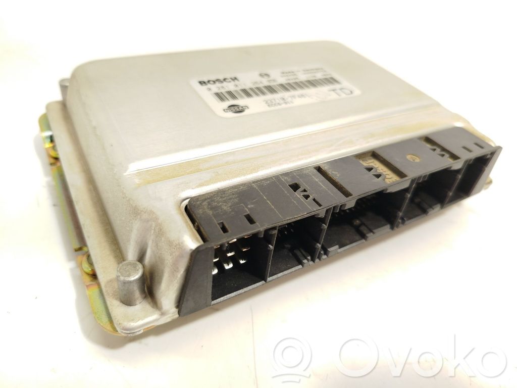 Nissan Terrano Engine control unit/module 