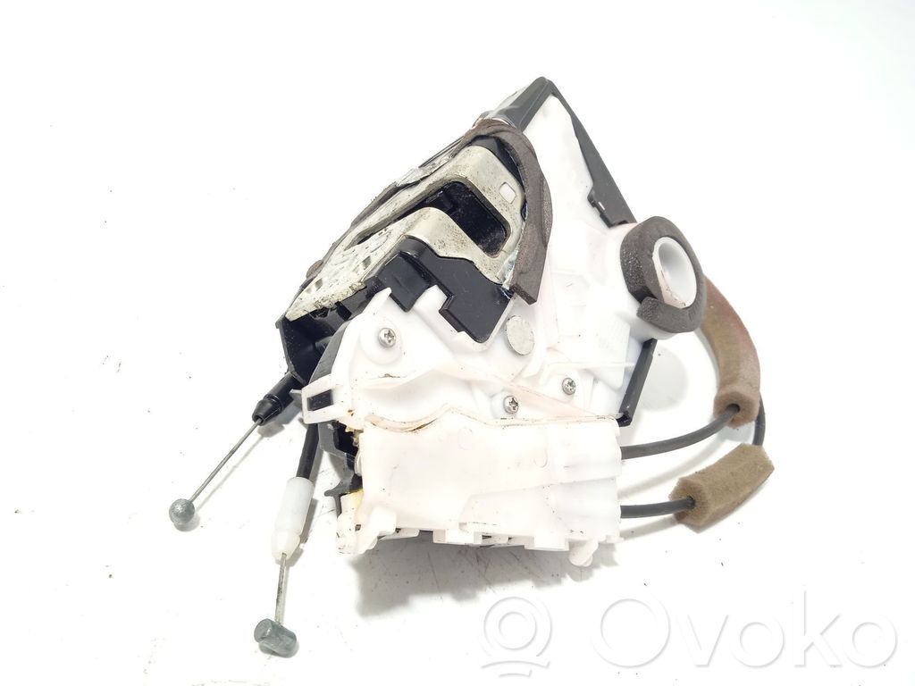 Honda CR-V Etuoven lukko 