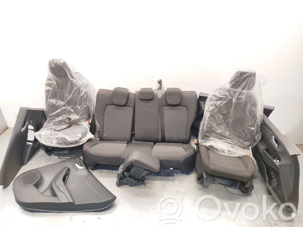 Ford Puma Seat set 