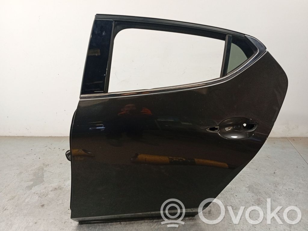 Mazda 3 Galinės durys 