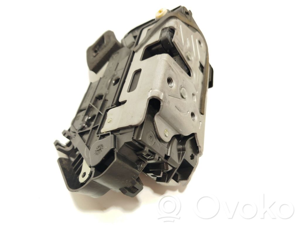 Audi Q3 F3 Serratura portiera posteriore