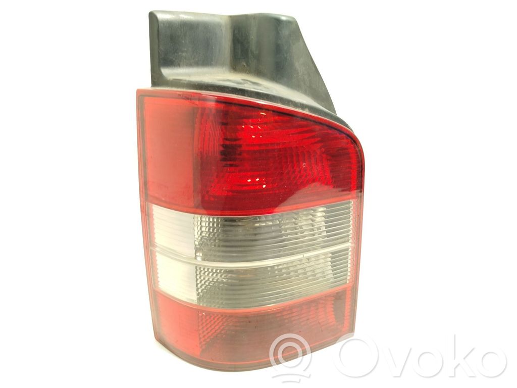 Volkswagen Multivan T5 Lampă spate în caroserie 