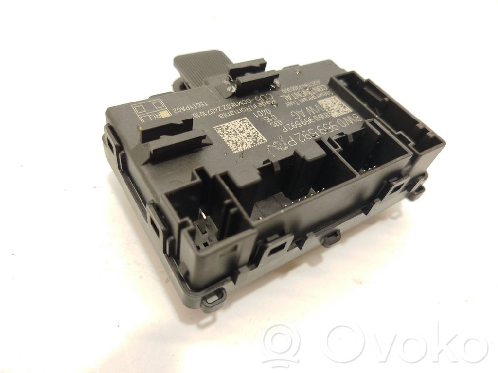 Audi A5 Oven ohjainlaite/moduuli 