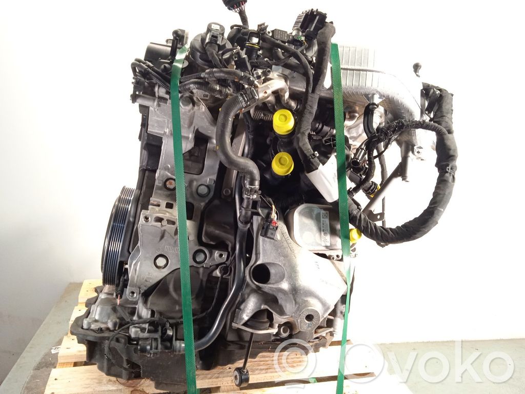 Audi A4 S4 B9 8W Motor 