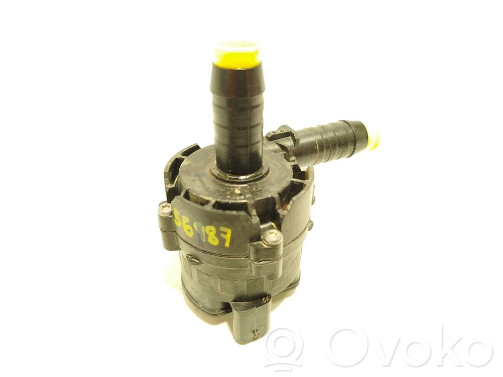 Ford Kuga III Pompe de circulation d'eau 