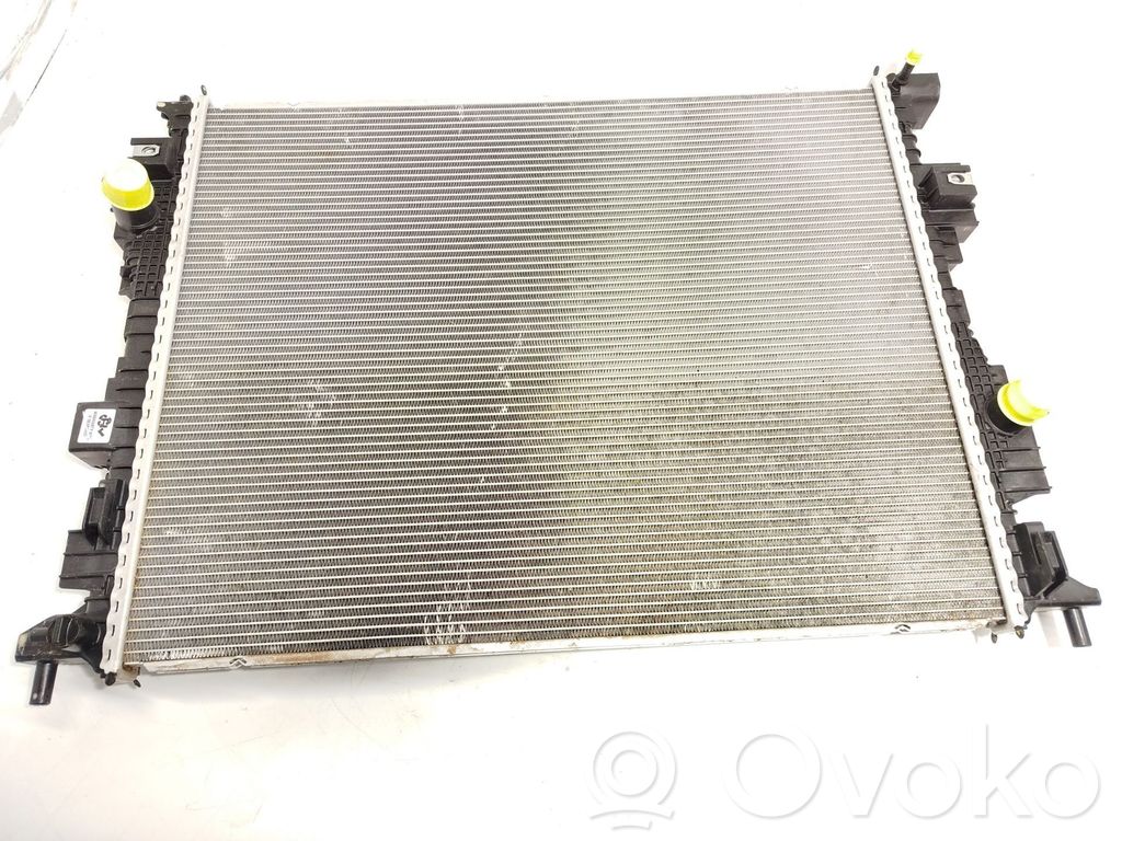 Ford Kuga III Coolant radiator 