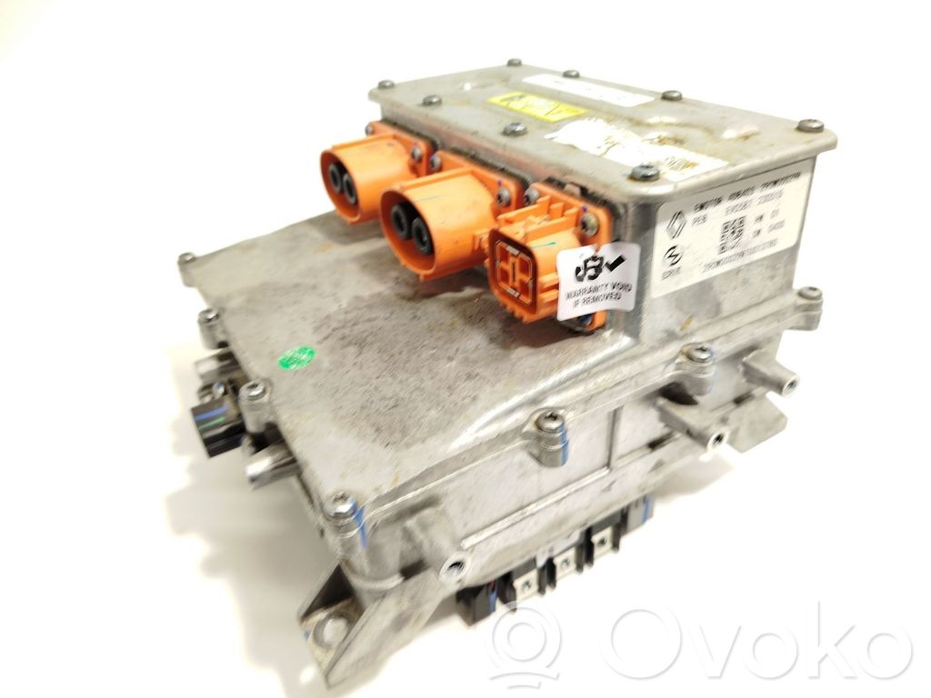 Inversor/convertidor de voltaje   290W00029R