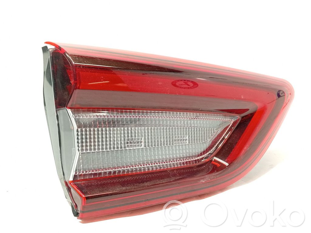 Ford Kuga III Etuajovalon polttimo 