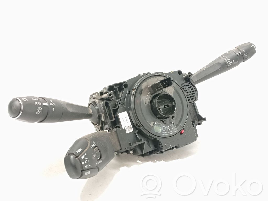 Manetka / Przełącznik kierunkowskazów   98312547ZD