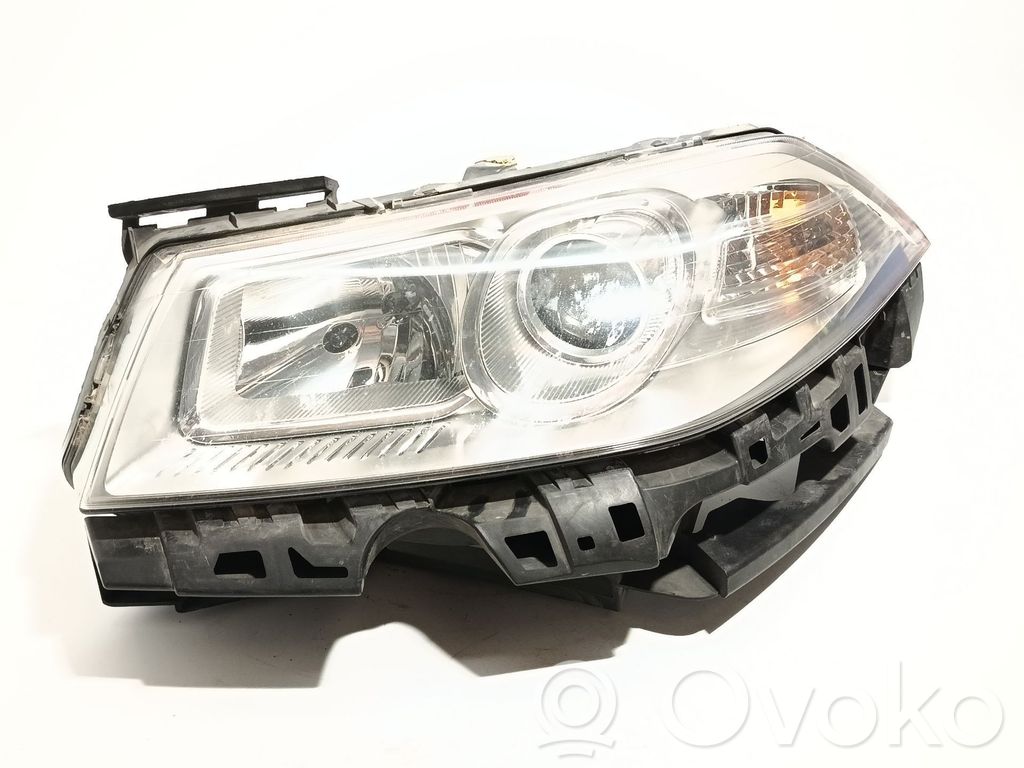 Renault Megane II Headlight/headlamp 