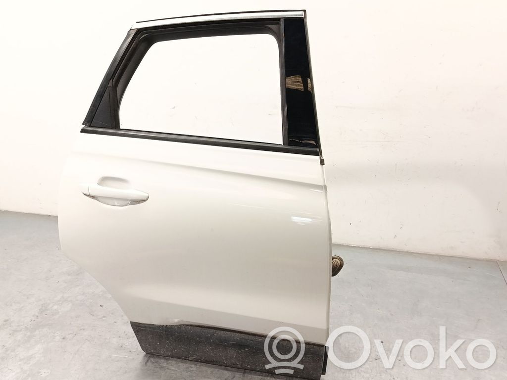 Opel Crossland X Puerta trasera 