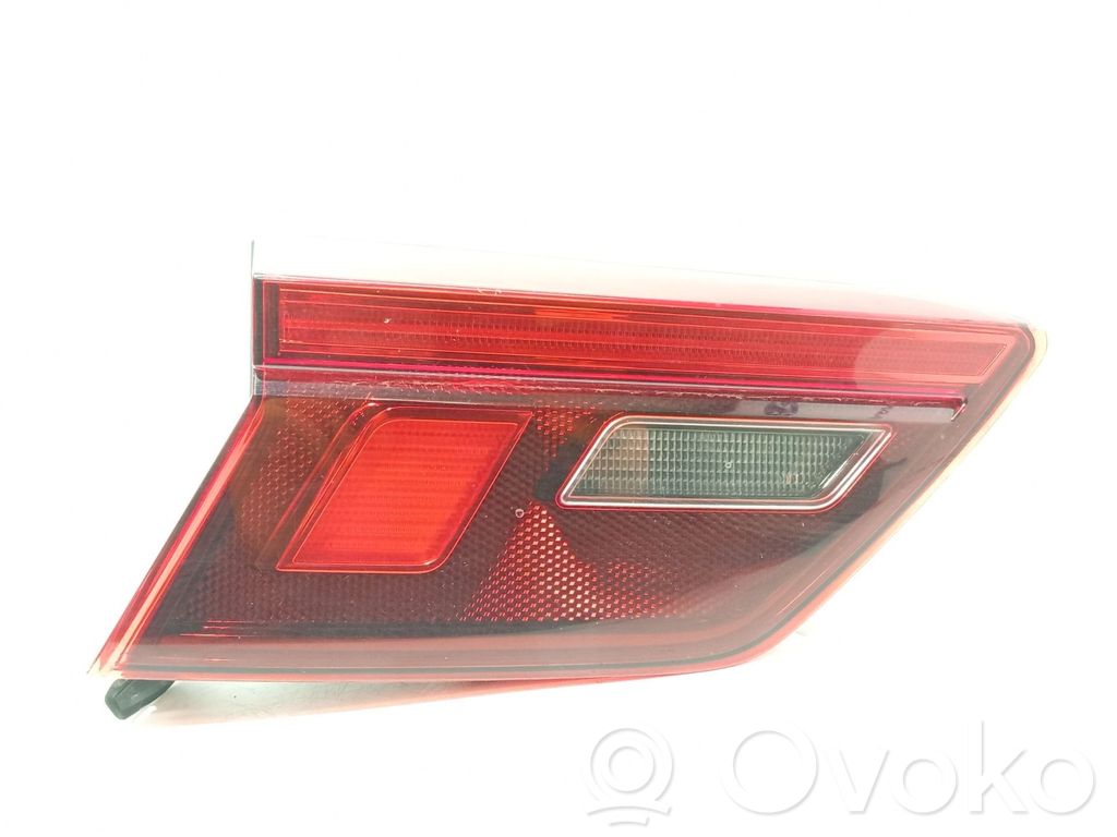 Volkswagen Tiguan Bec far 