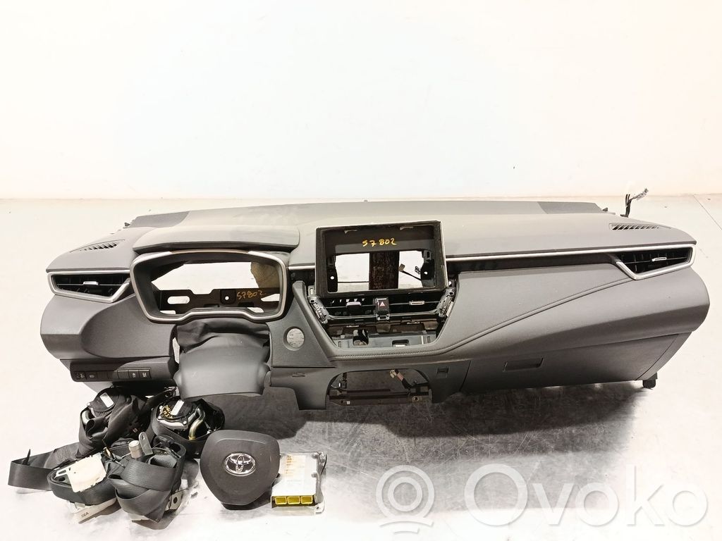 Toyota Corolla E160 E170 Oro pagalvių komplektas 