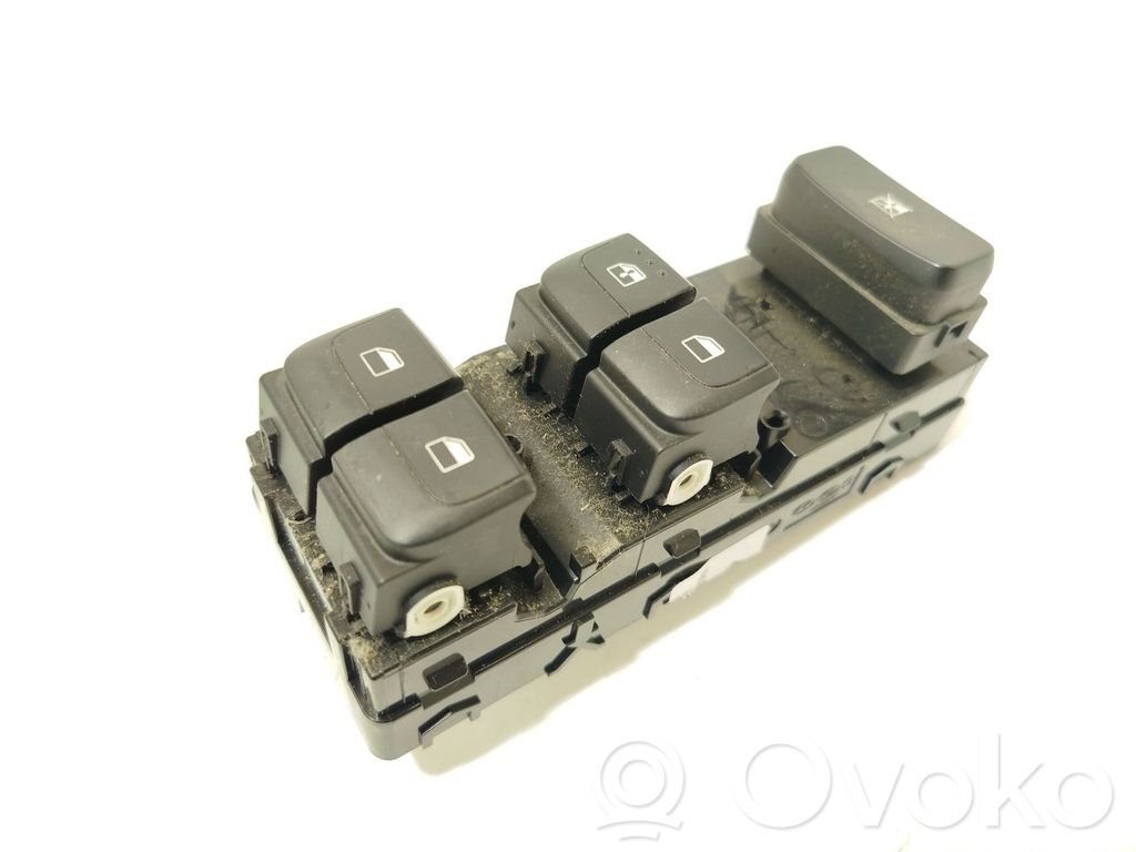 KIA Rio Interruptor del elevalunas eléctrico 