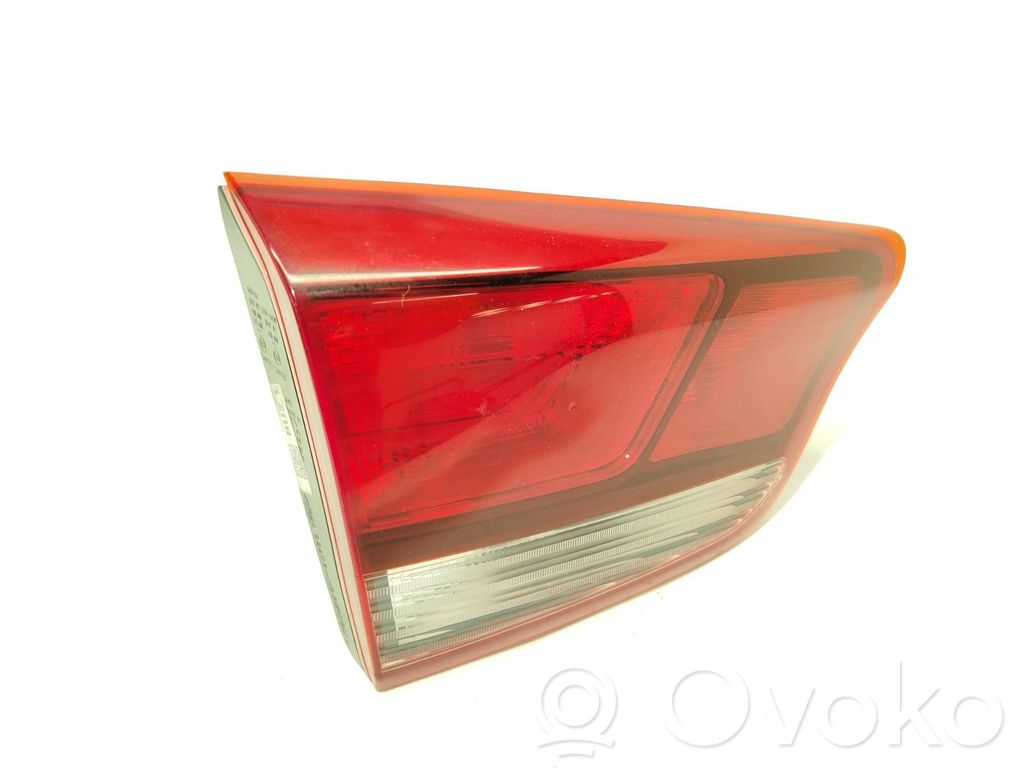 KIA Rio Headlight/headlamp bulb 