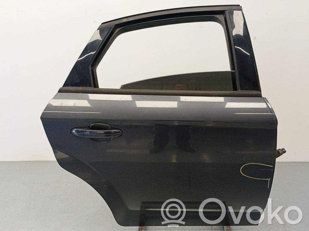 Ford Mondeo MK IV Puerta trasera 