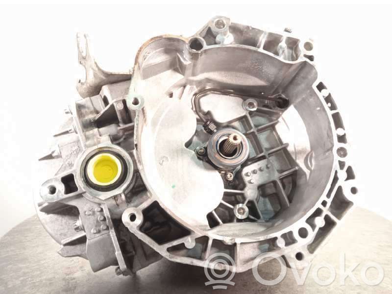 Opel Corsa E Manualna 5-biegowa skrzynia biegów
