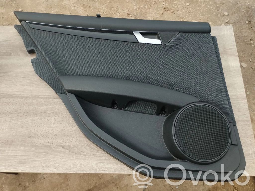 Mercedes-Benz C W204 Boczki / Poszycie drzwi tylnych 